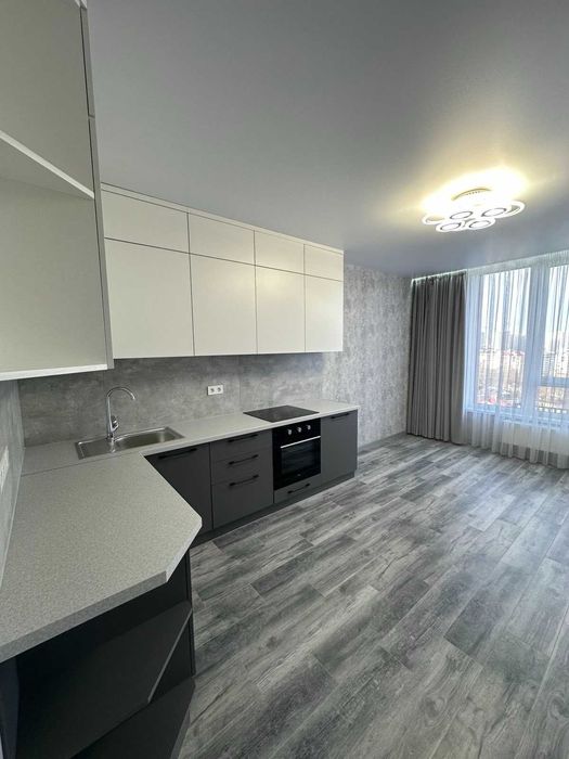 В продаже 1 ком. квартира на 6,5 ст. Большого Фонтана. Эксклюзив.