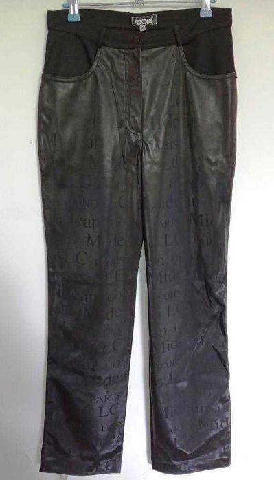 Proste czarne damskie spodnie w napisy M 38 jak woskowane czy skórzane