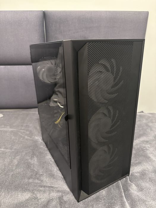 Komputer gamingowy rtx 2060 ryzen 5 2600 240GB SSD 8GB RAM