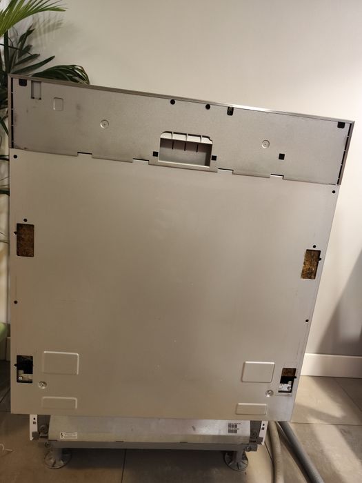 Na części zmywarka do zabudowy BEKO DIN 6830 FX30