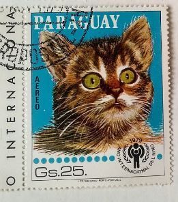 Коллекция марок очень большая.