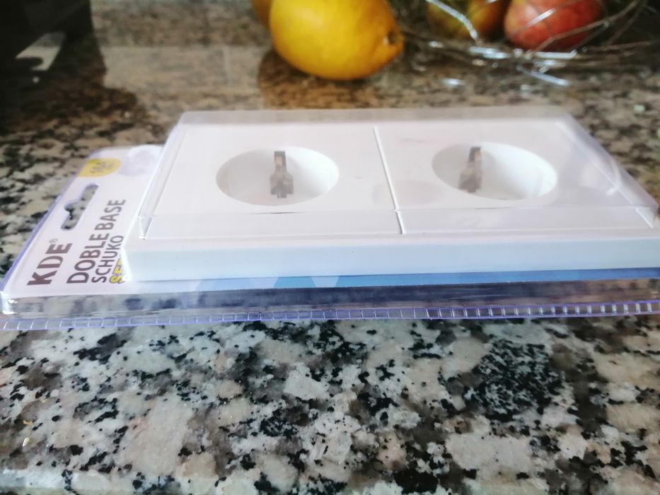 Wall Socket453875216732006401