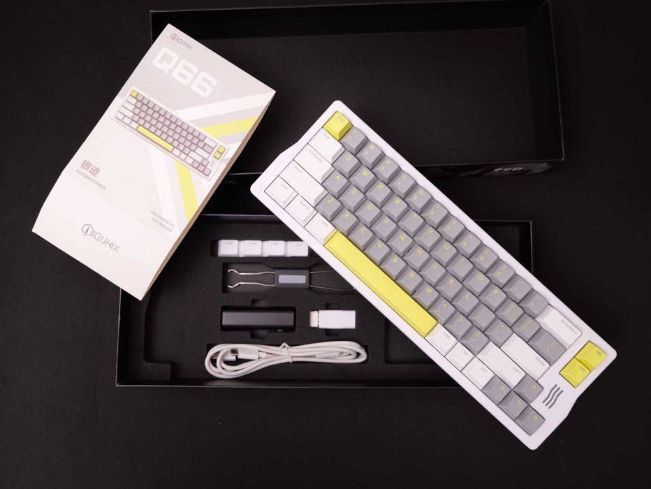 Klawiatura iqunix Q66 holy panda