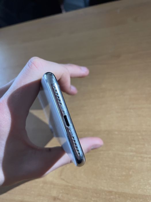 Телефон Iphone X