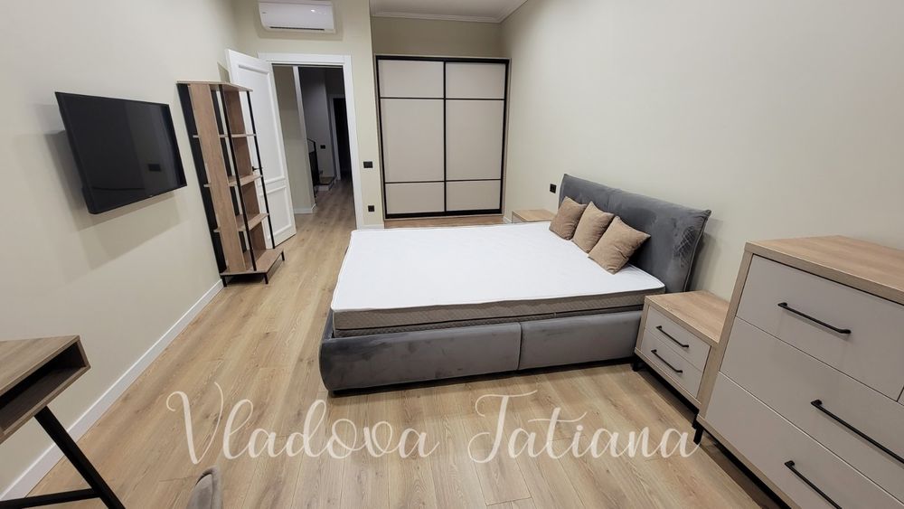 Аренда дома на ФОНТАНЕ  450м², 6 спален, вид на море!