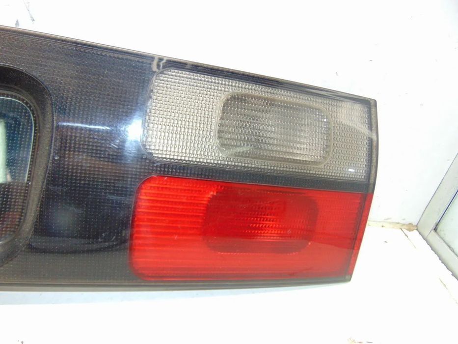 VW Sharan placa refletora