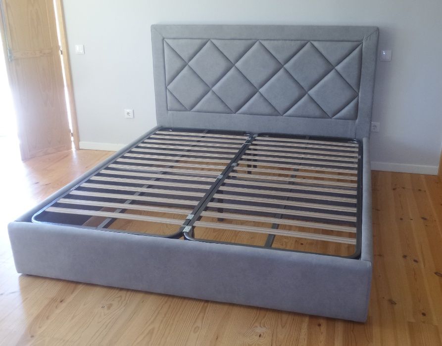 CAMA ESTOFADA NOVA, varias cores e medidas FABRICA