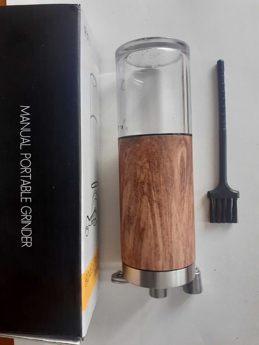 Moinho manual para café