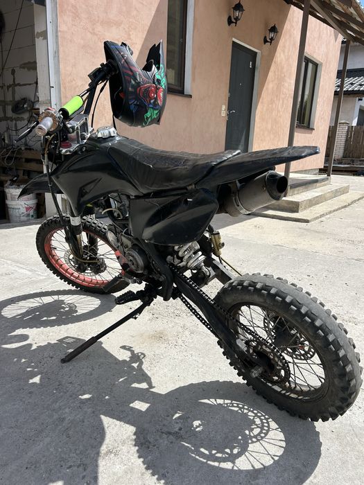 Продам питбайк Кайо ТТР 125