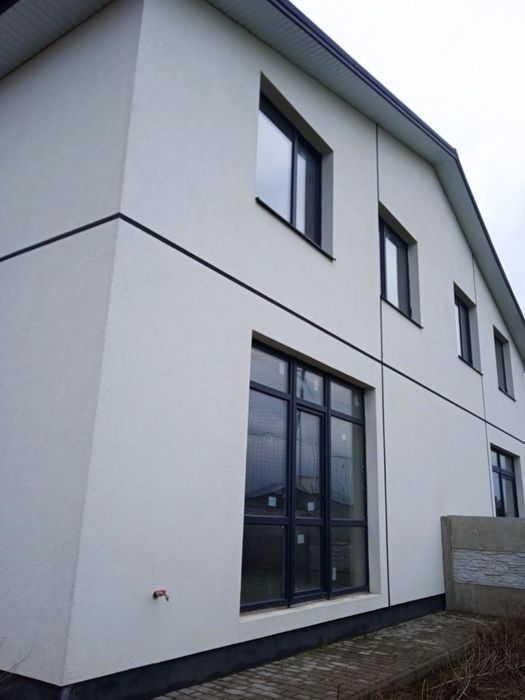 (!) Прекрасний котедж На Щасливому