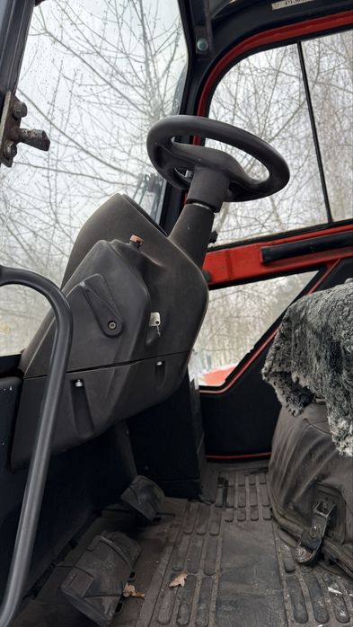 Wozek widlowy linde H 40