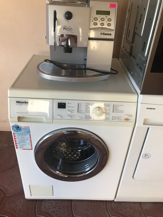 Пральна машинка Miele на 6 кг.