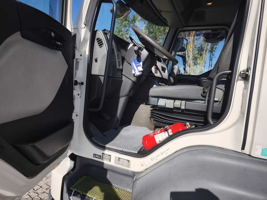 Volvo Truck FLL FL12