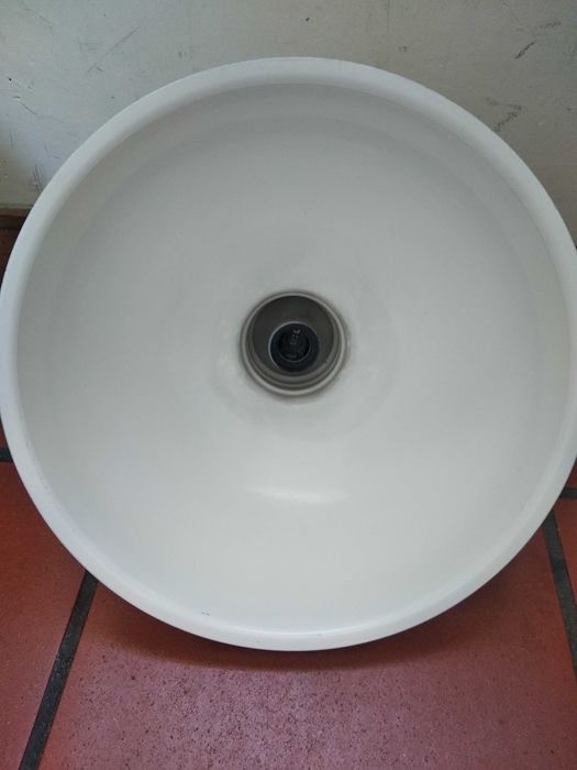 Três Candeeiros em muito bom estado