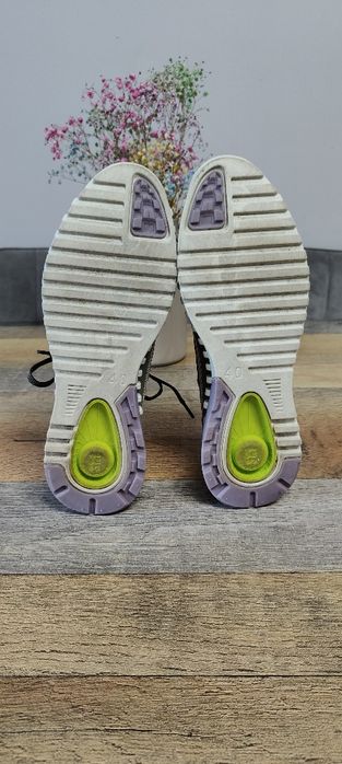 Buty damskie sportowe Ecco Zipflex Low rozmiar 40 wkładka 25,5 cm