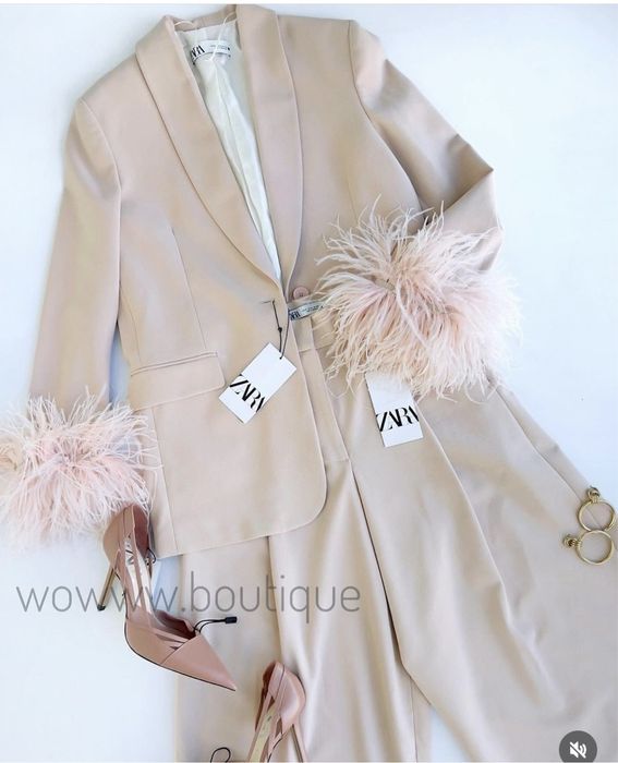 Продам костюм від Zara