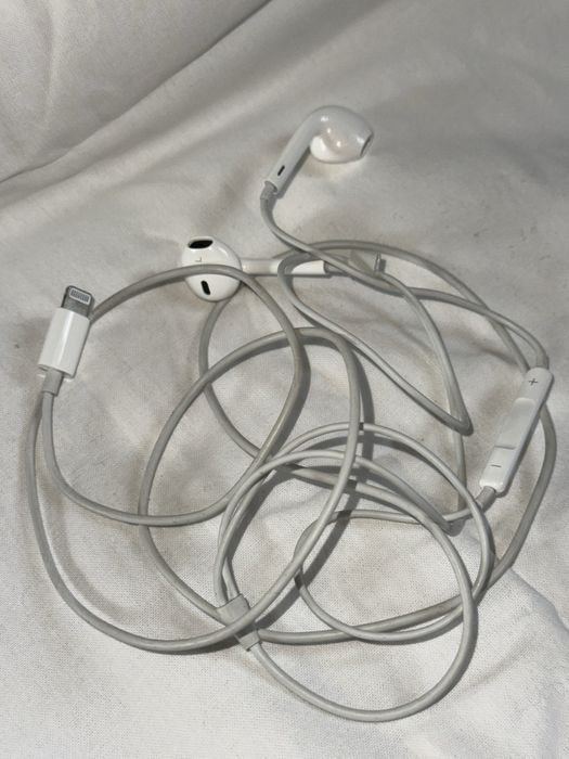 Apple EarPods Lightning