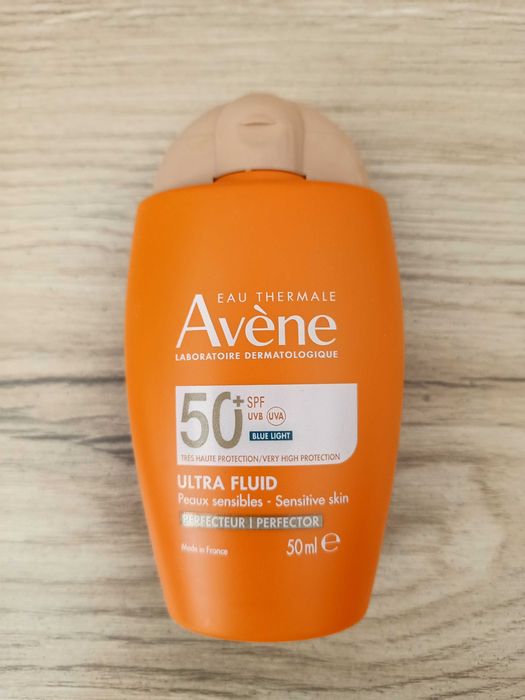 Avene, ultrafluid, filtr SPF 50+, skóra wrażliwa