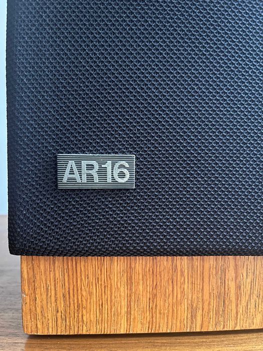 Colunas Altifalantes Acoustic Research AR 16