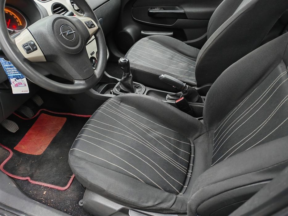 Opel corsa 1.3 CDTI