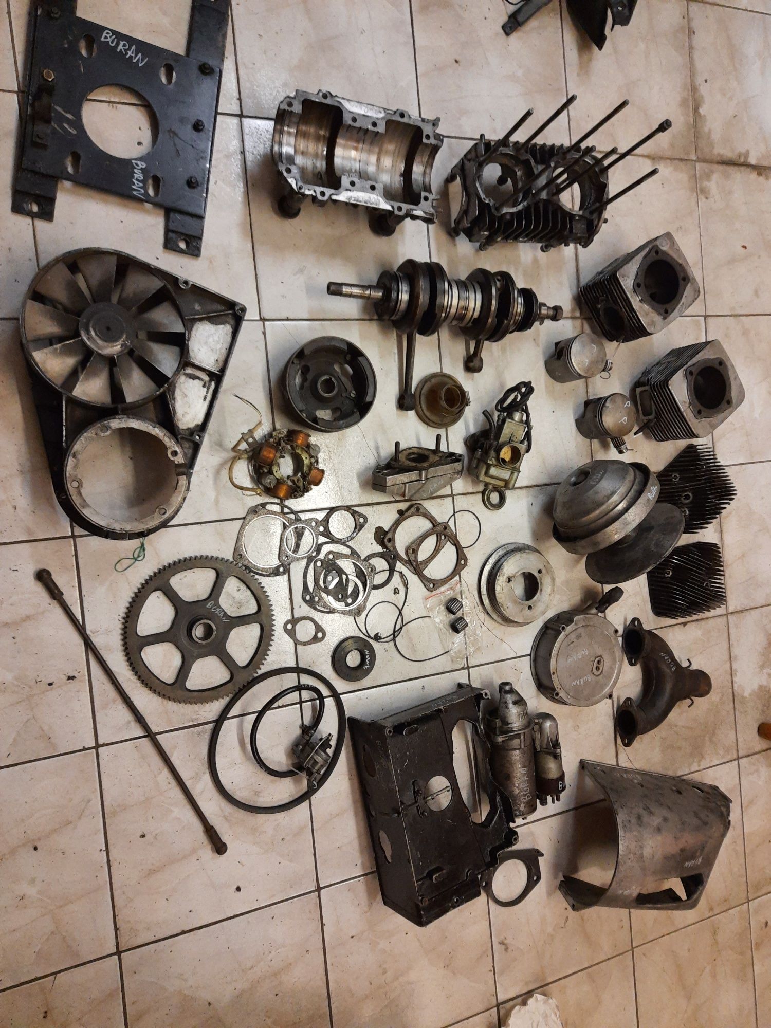 Skuter śnieżny Buran Części silnik 640 Jelenia Góra Zabobrze • OLX.pl