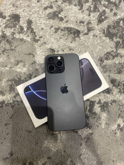 Iphone 16 pro max , black titanium 512GB 97% kondycji baterii