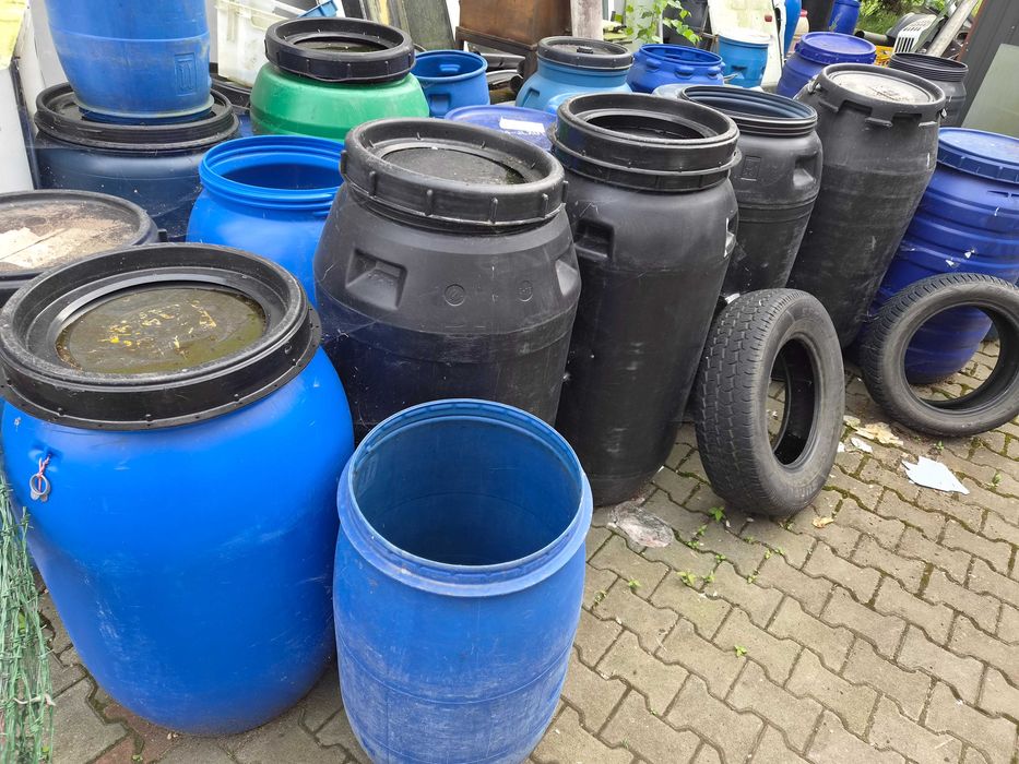 Beczki plastikowe 100 L -250 L