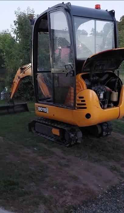 Wynajem usługi minikoparki