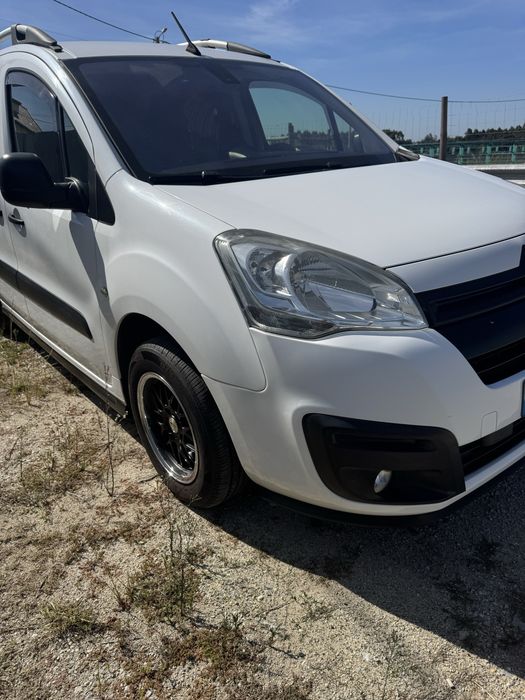 Citroên Berlingo 1.6 Hdi 3 Lug. C/Nova