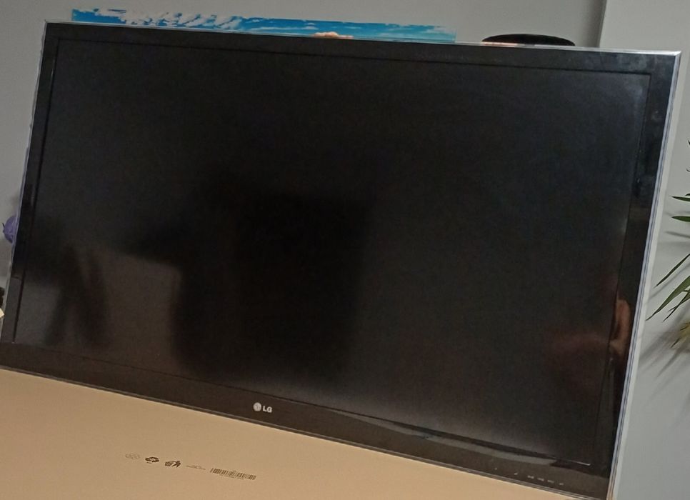 Televisão LG 65 polegadas
