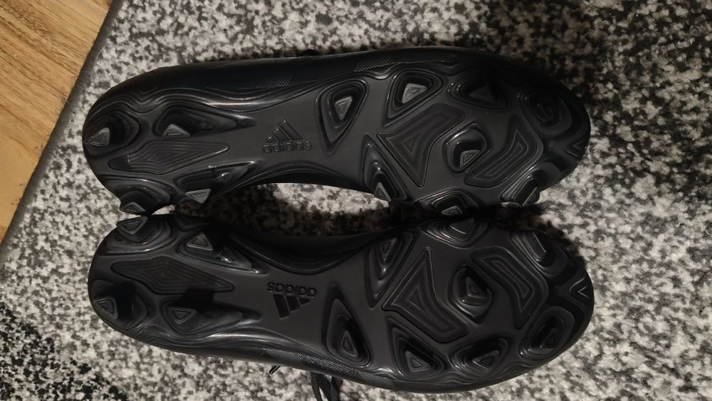 Korki adidas predator