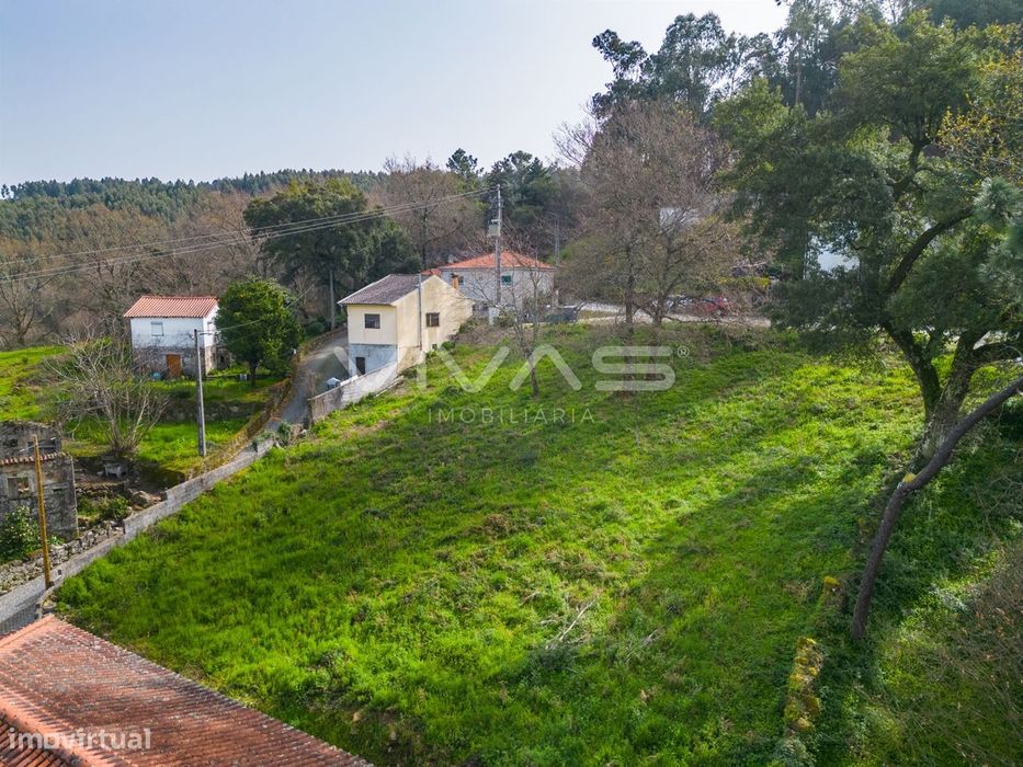 Terreno Urbano  Venda em Caldelas, Sequeiros e Paranhos,Amares