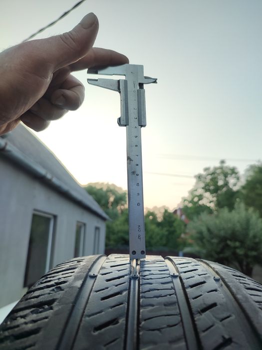 Продам  шины Kumho  225/60/R17 америка 4шт