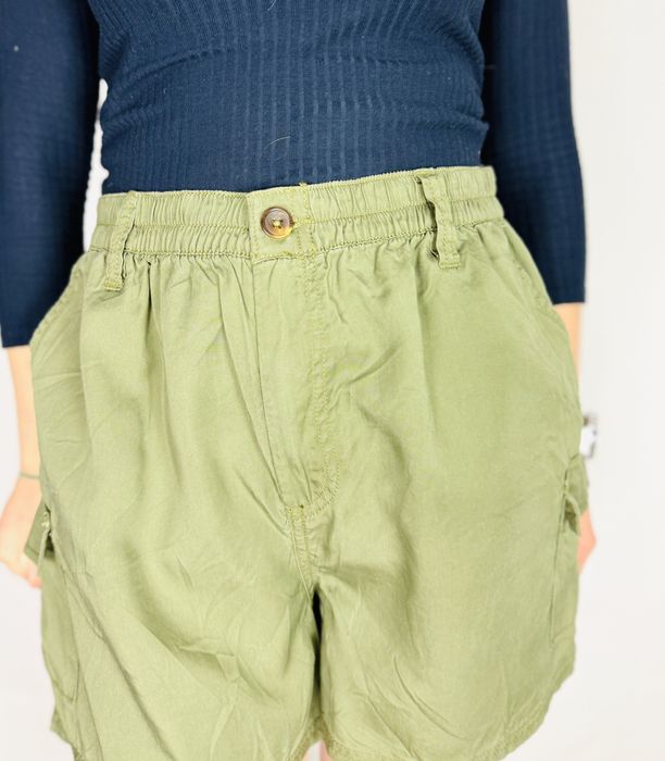 Zielone szorty cargo z wysokim stanem L 40 Denim Co.