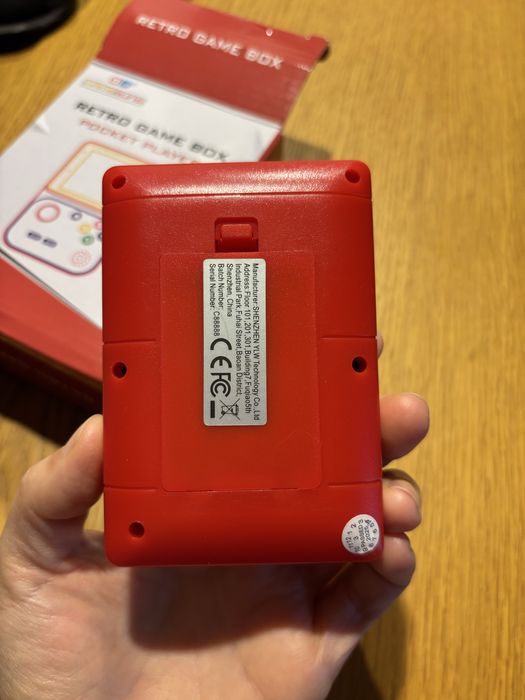 Кишенькова кольорова приставка, нова  Retro game box