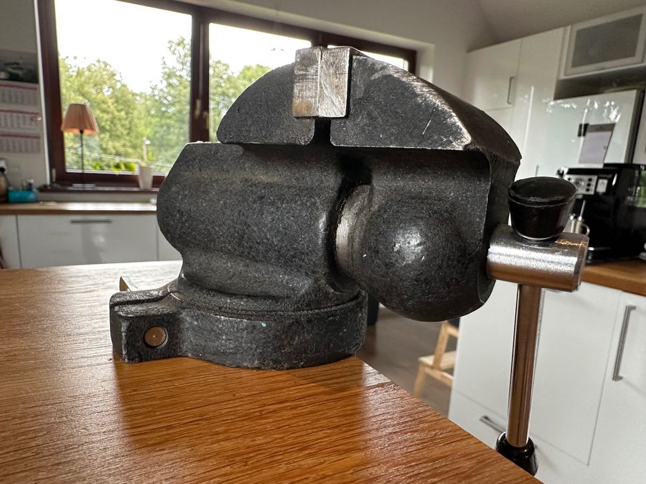 Imadło ślusarskie, modelarskie PJWp 63