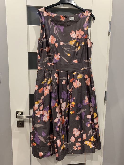 Sukienka midi kwiaty z kieszeniami