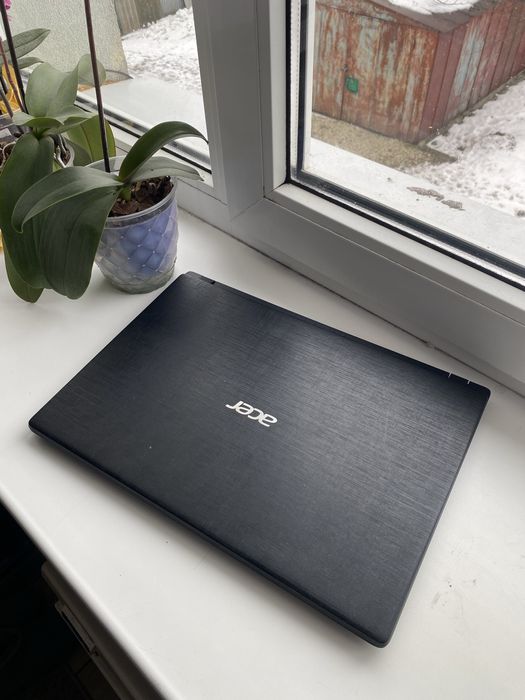 Acer (пять годин роботи від батереі) фулгажді)ікран