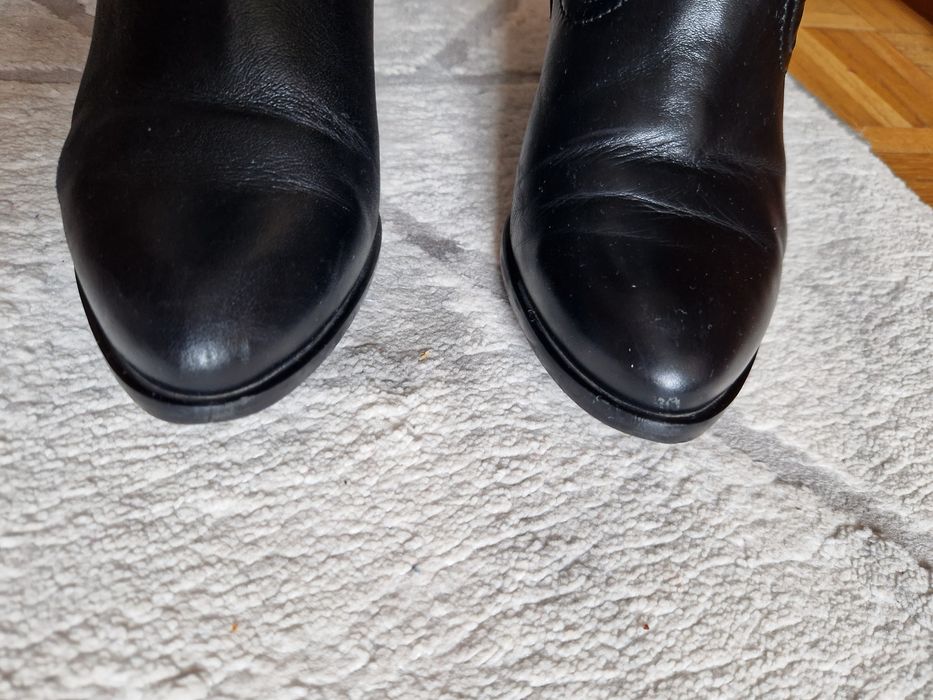 Botki CZARNA SKÓRA  firmy Lasocki roz 37