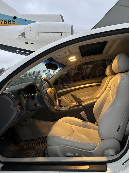 Infiniti G37 Coupe 2010