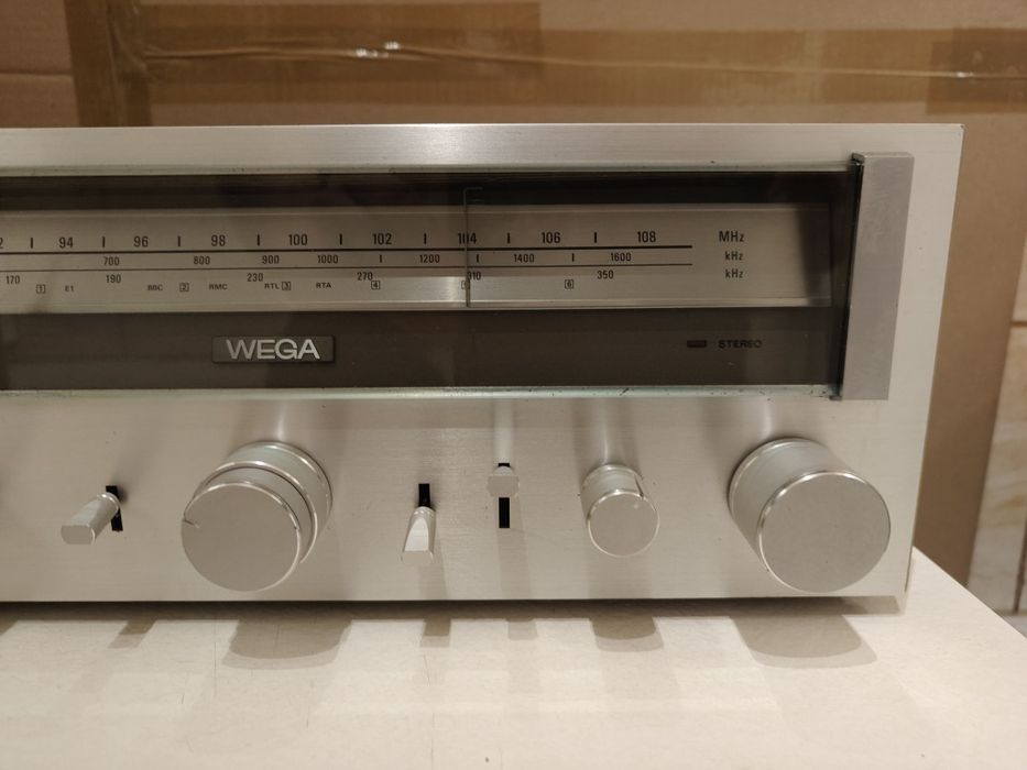 Amplituner Wega PC 230 D