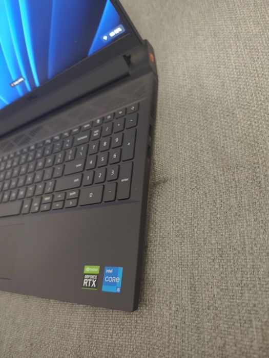 Laptop Dell G15  15,6 " Intel Core i5 16 GB