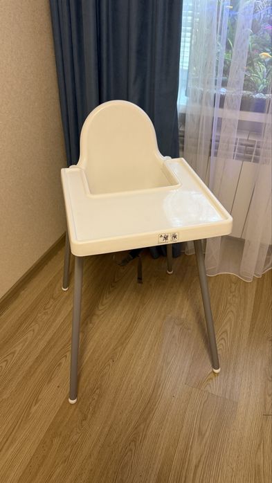 Стілець дитячий для годування Ikea