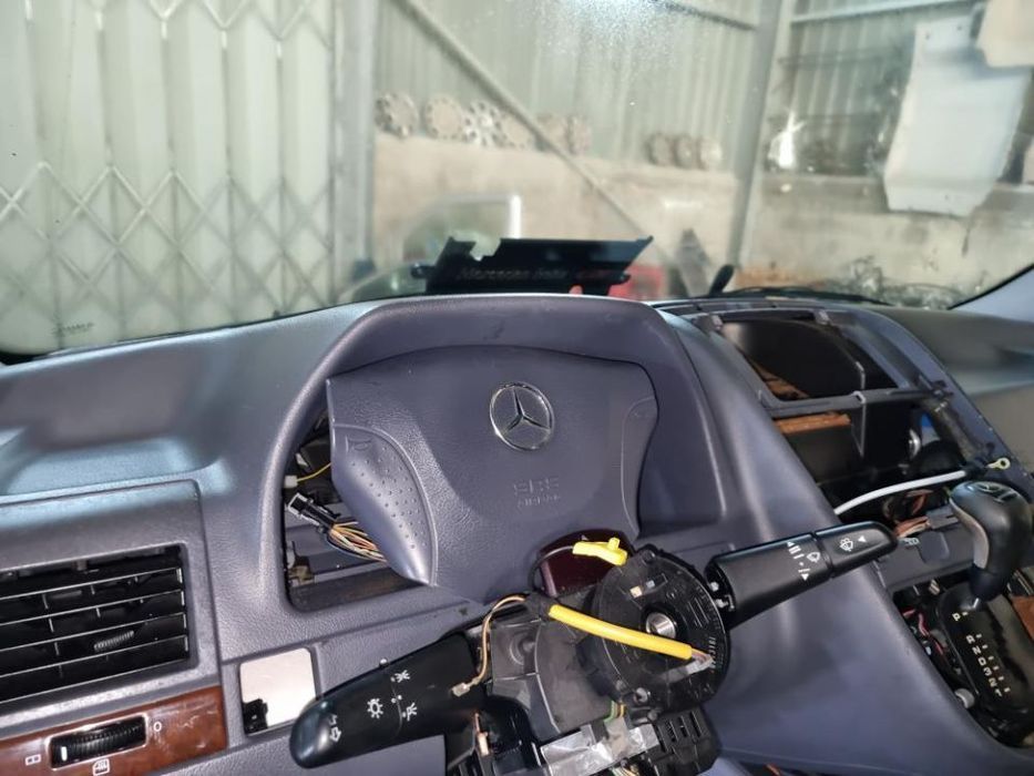 tablier com air bags Mercedes V220 cdi 2004