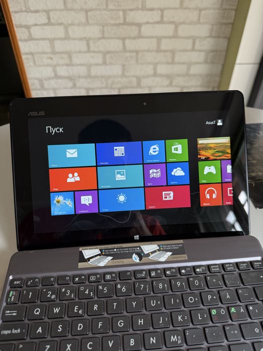 ASUS VivoTab RT (TF600T)