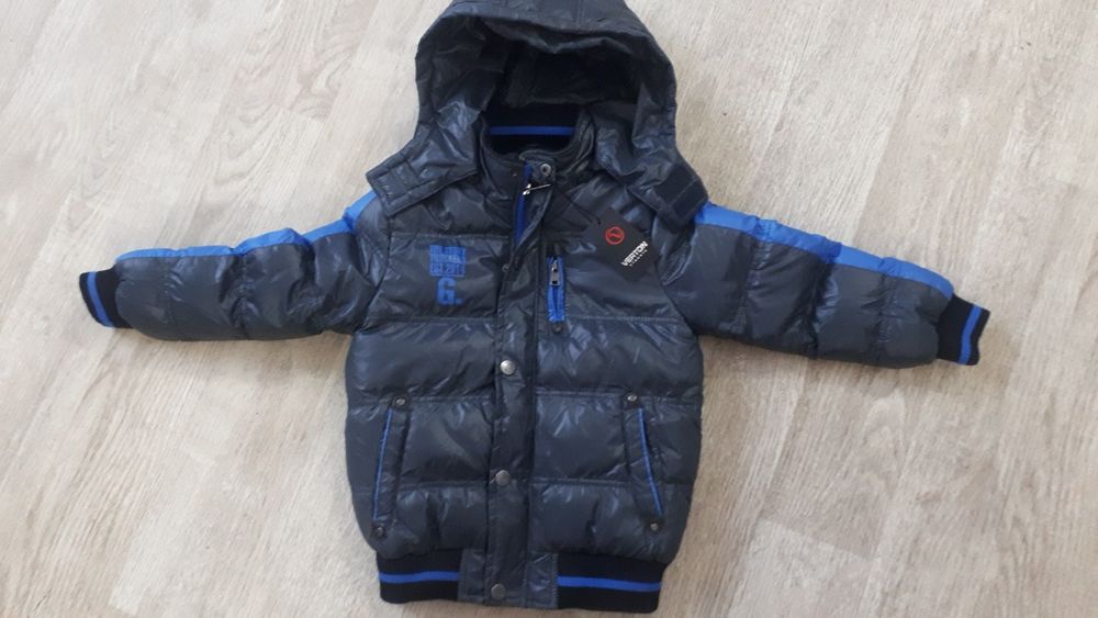 Куртка   104-110 новая