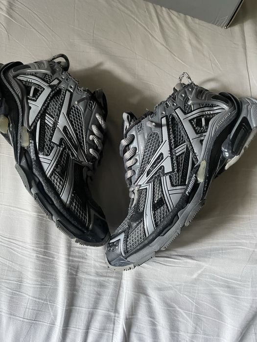 Balenciaga Runner