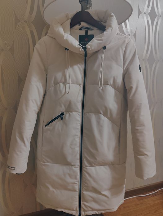 Зимова куртка Volcano