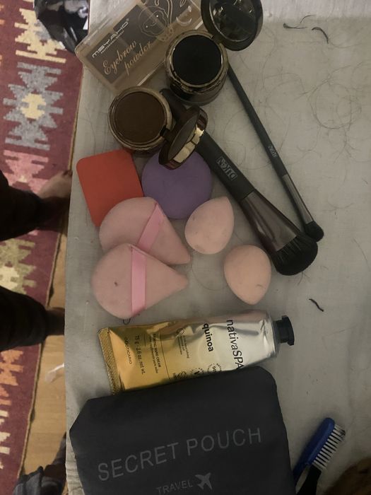 Kit esponjas e pincel + Necessair Viagem + Creme das mãos + 3 eyelash