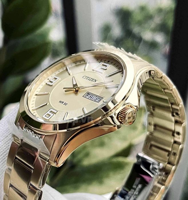 Relógio dourado  CITIZEN